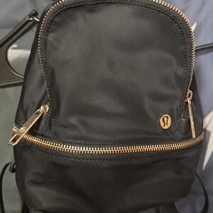 Lululemon City Adventurer Backpack Micro 3L, Black/Gold, Small